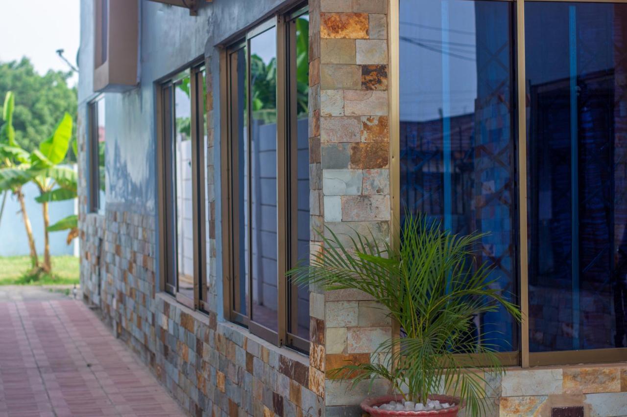 Afranasa Inn 테마 외부 사진